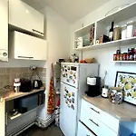 Spacious Apartment Near The Asian Quarter